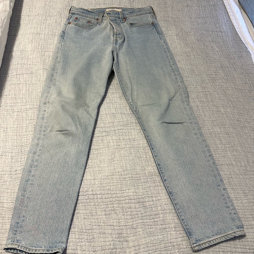 Levi’s wedgie jeans